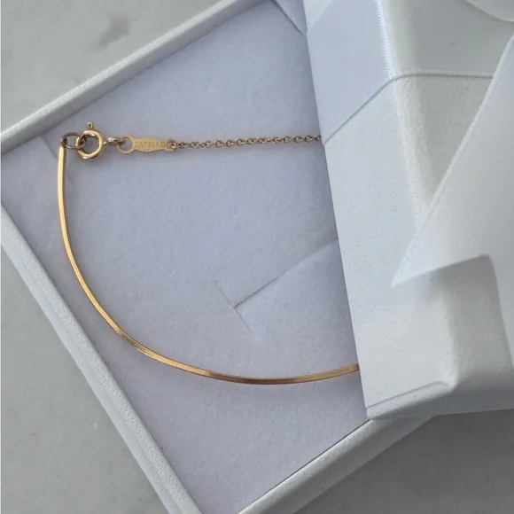 RARE Discontinued Catbird Gold Delicate Bracelet - Picture 8 of 8